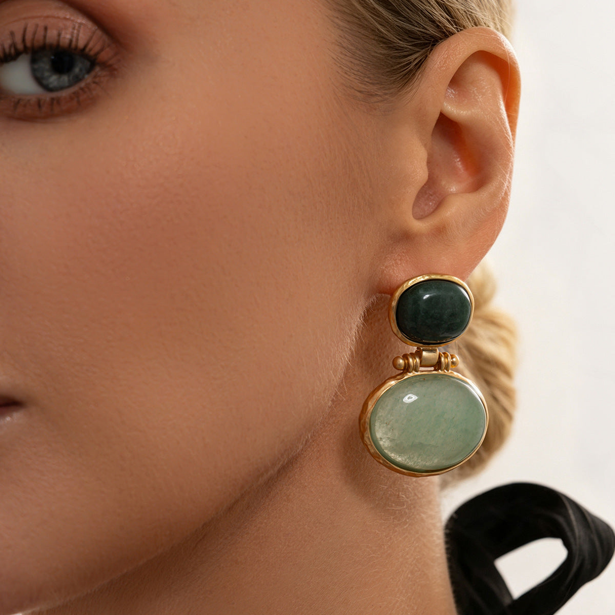 Vintage Elegant Oval Geometric Resin Gemstone Inlay Plated Earrings for Women