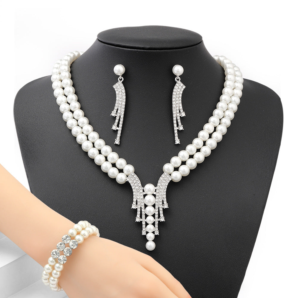 Minimalist Pearl Necklace Set with Rhinestone Pendant, Round Glass Pearls, Plated Finish, Snake Chain Style for Women