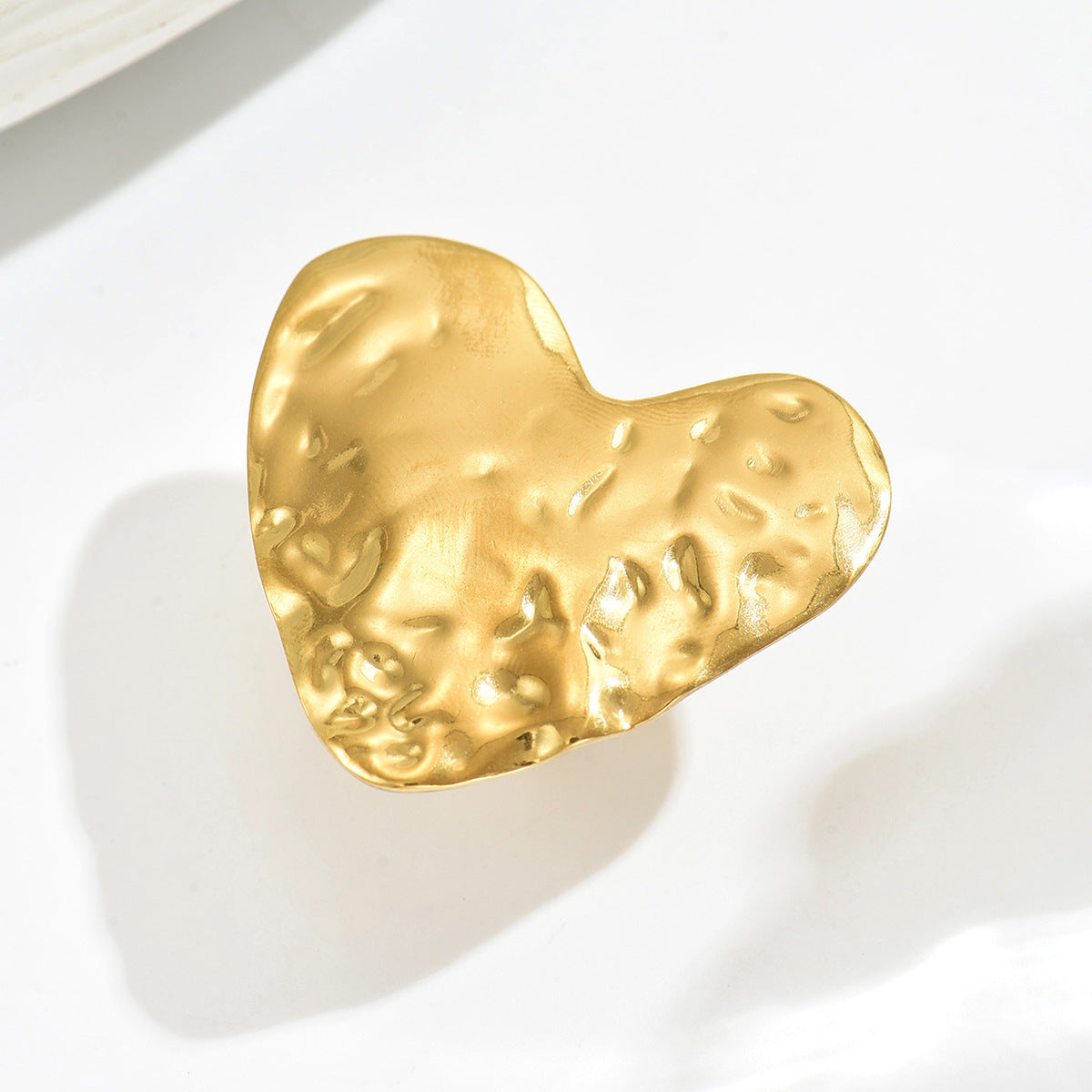 Anello aperto regolabile da donna a forma di cuore geometrico in lega di zinco con finitura placcata