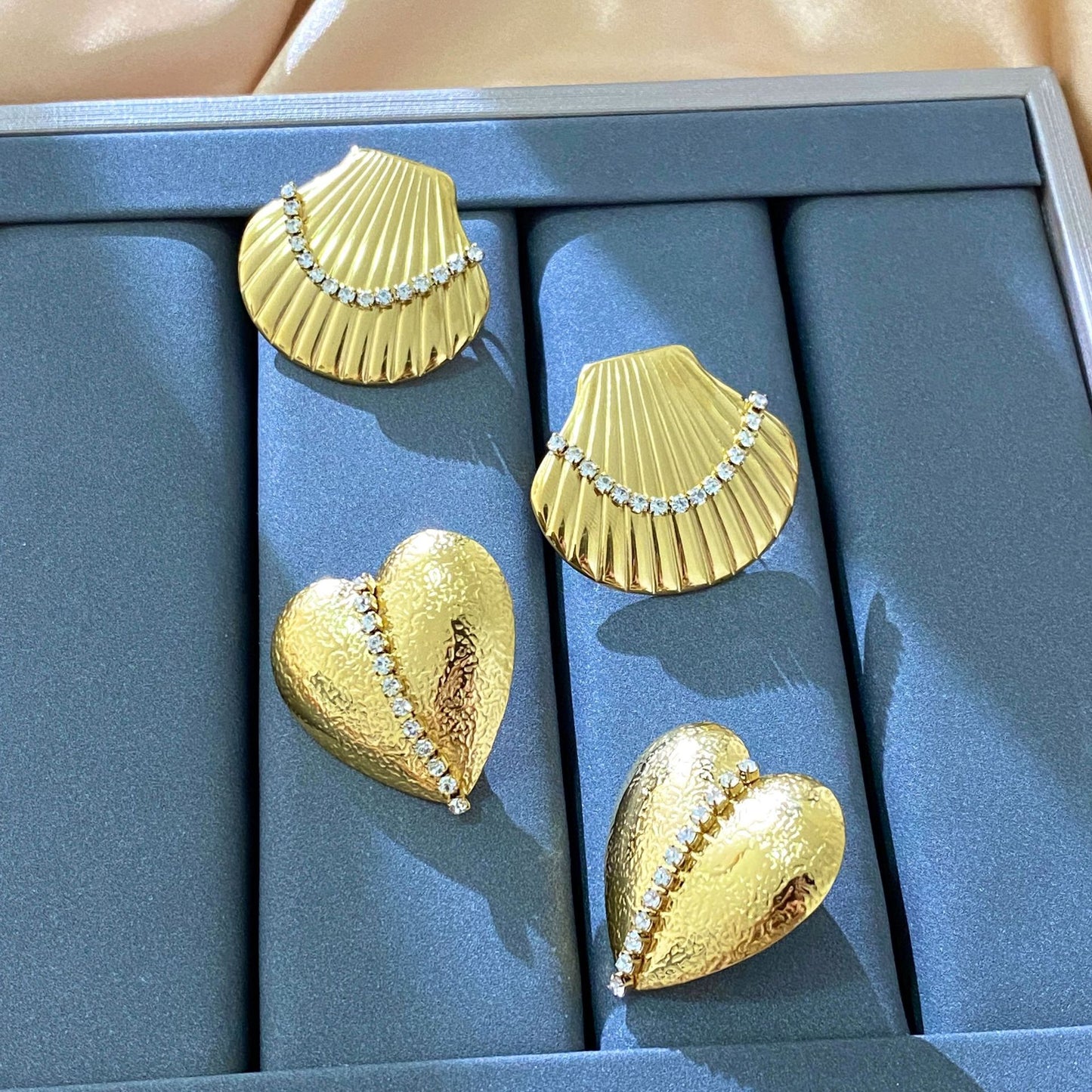 Sweet Geometric Heart Stainless Steel Titanium Steel Earrings