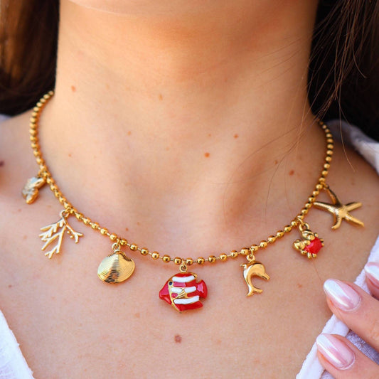 Vintage Star-Shaped Titanium Steel Pendant Necklace with Pearl Accents and 18K Gold Plated O-Chain for Unisex Wear
