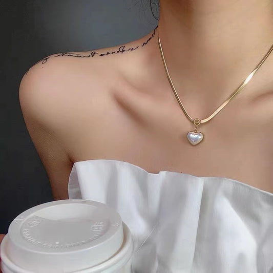 Minimalist Geometric Titanium Steel Necklace with Gold Plating for Women, Delicate Clavicle Chain