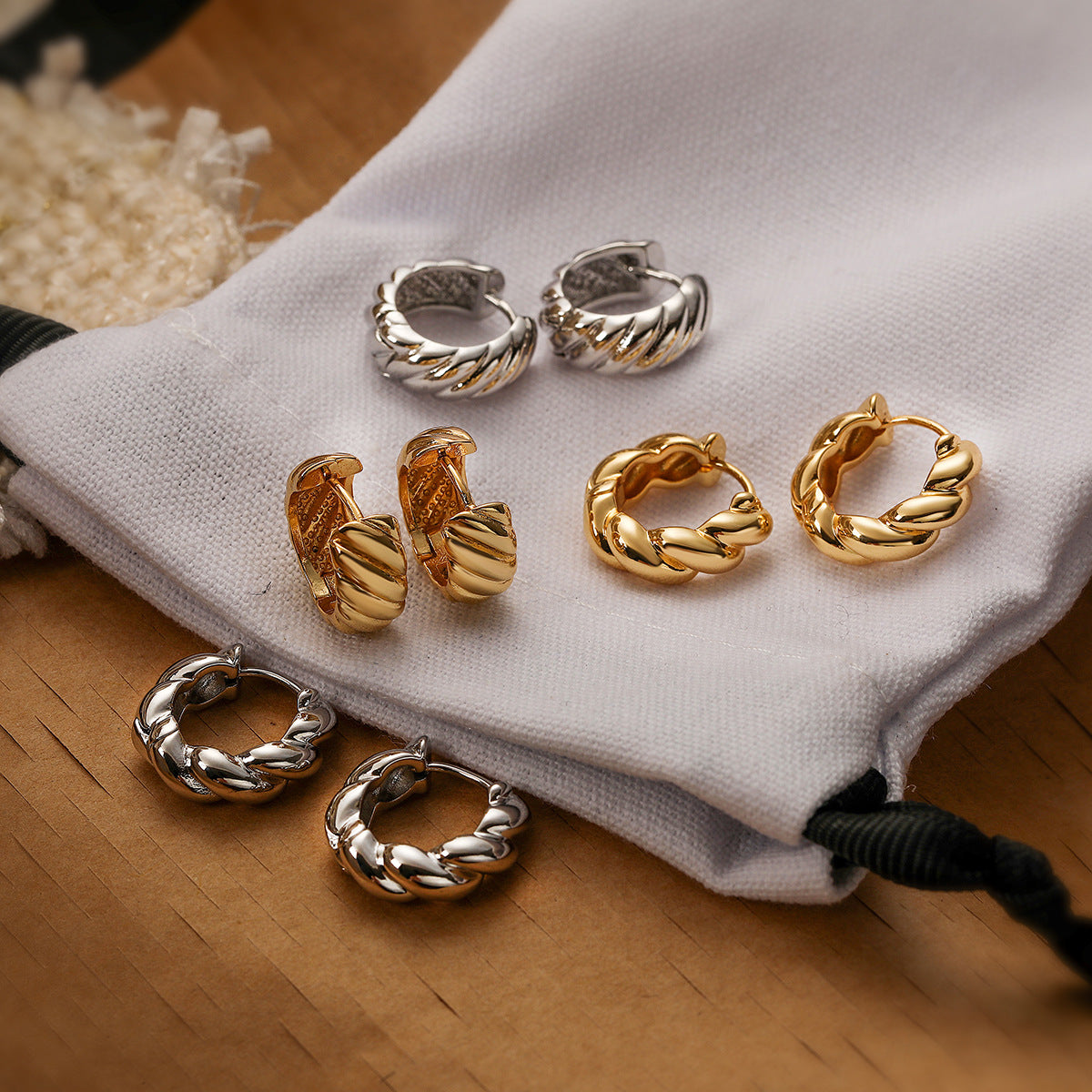 Vintage Minimalist Geometric Hoop Earrings in Copper with Real Gold Plating for Women