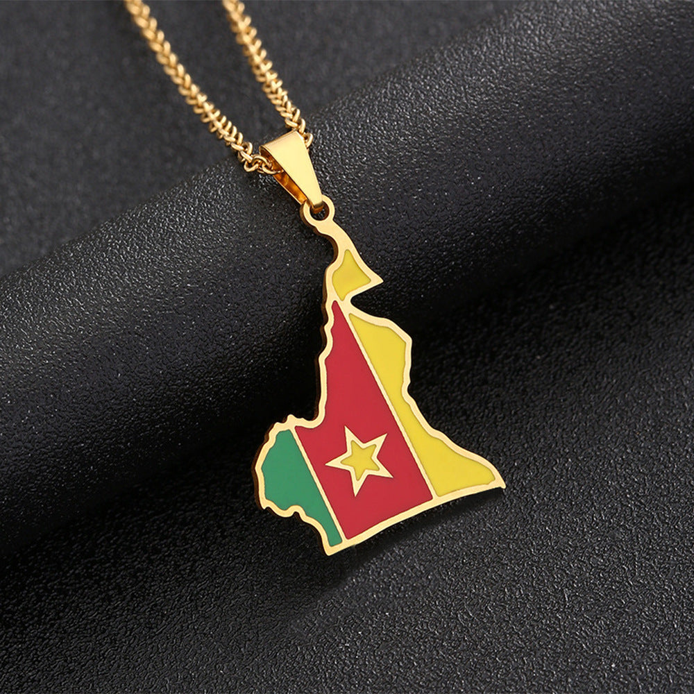 Collar con Colgante de Mapa de Camerún Geométrico de Estilo Étnico en Acero Inoxidable con Acabado Esmaltado para Uso Unisex