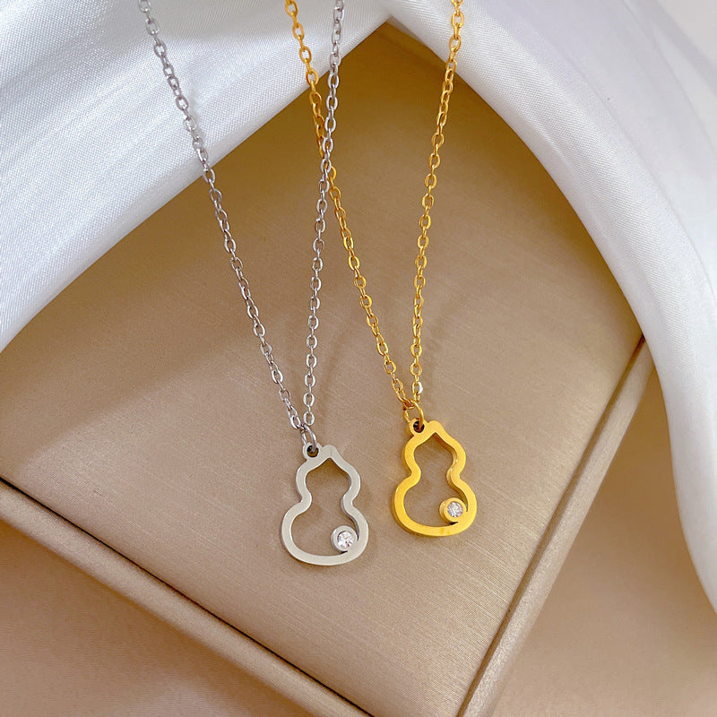 Collana con Pendente Geometrico Minimalista in Acciaio al Titanio con Strass per Ufficio Unisex alla Moda