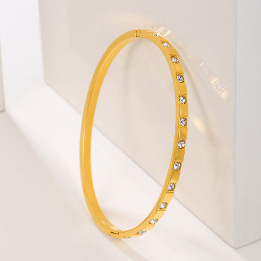 Vintage Geometric Round Cubic Zirconia Inlaid Titanium Steel Bangle for Women and Men