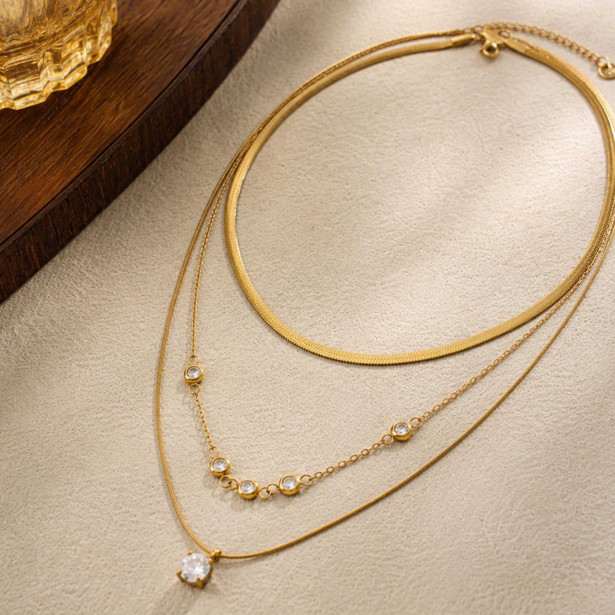 Elegant 18K Gold Plated Stainless Steel Teardrop Cubic Zirconia Pendant Necklace Snake Chain