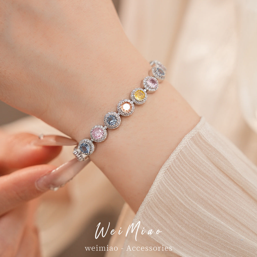 Luxury Elegant Round Geometric Brass Bracelet with Cubic Zirconia Inlay for Women