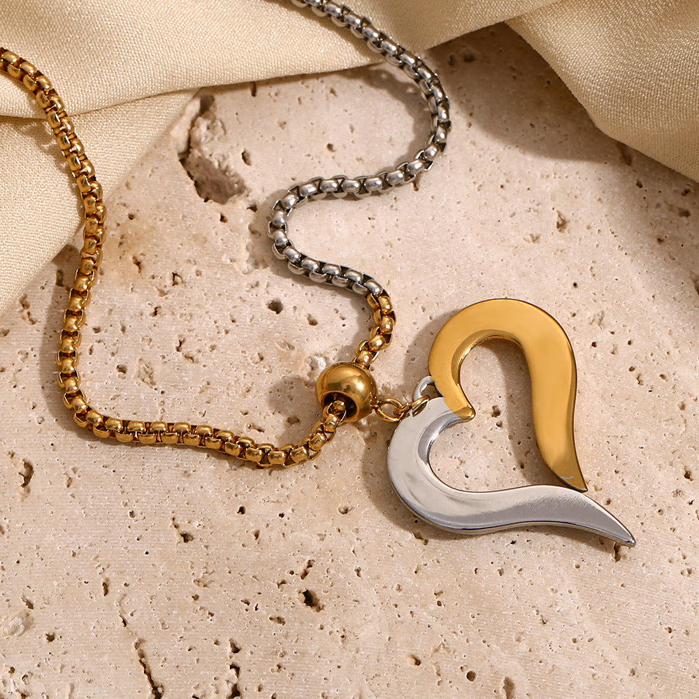 Minimalist Heart-Shaped Stainless Steel Pendant Necklace with 18K Gold Plating and Square Pearl Accent