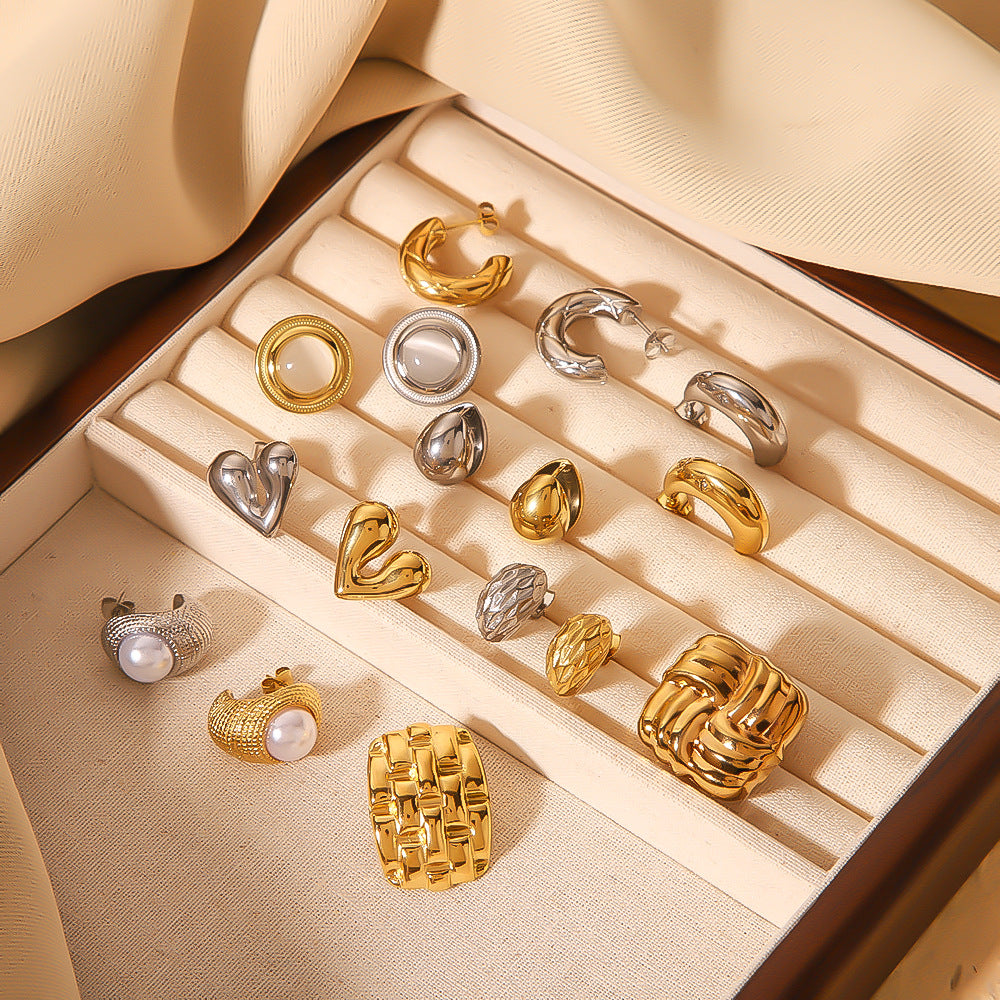 Minimalist Heart-Shaped Geometric Stainless Steel Earrings with 18K Gold Plating for Women