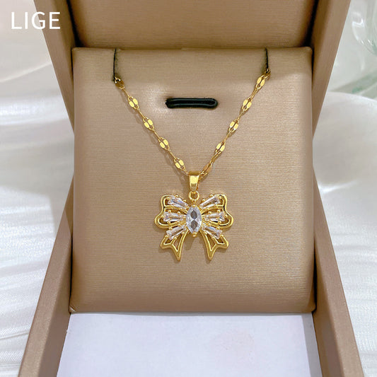 Luxury Hollow-Out Butterfly Pendant Necklace for Women Stainless Steel Delicate Locket Chain with Rhinestone Inlay