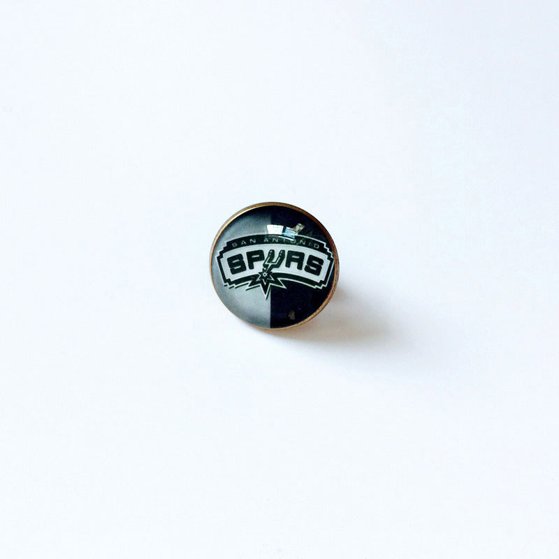 Pin de solapa metálico de equipos de baloncesto retro de la NBA - Insignia con gema vintage - Broche de Kobe Curry - Regalo para fans - Unisex