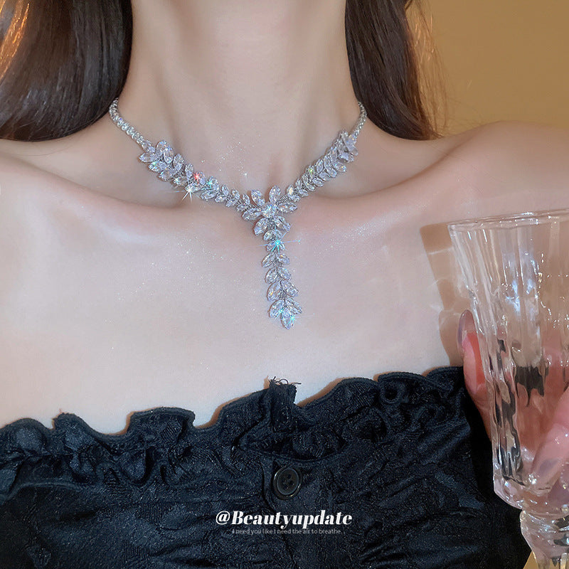 Elegante conjunto de collar con dije de espiga de circonita con aretes de borla para mujer, cadena de clavícula a la moda, joyería de lujo