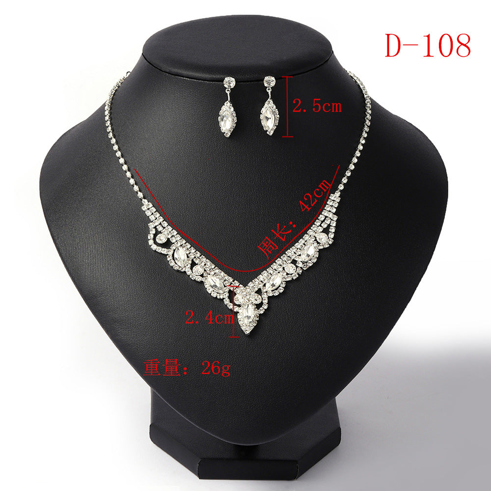 Fashionable Water-Drop Pendant Necklace and Earrings Set for Women with Rhinestone Inlay in Alloy, Wavy Chain Style