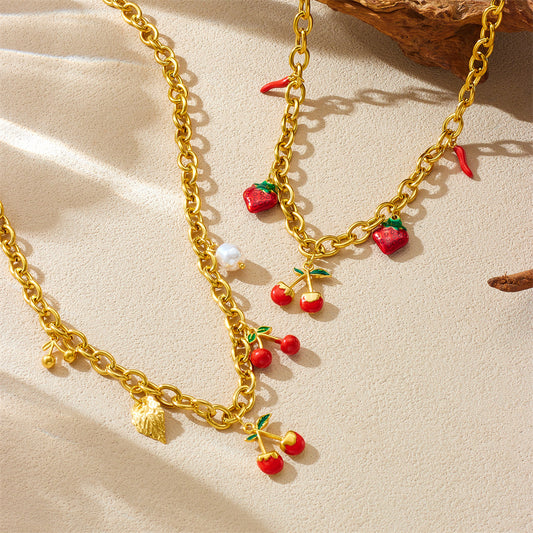 Collar con colgante minimalista de acero inoxidable con forma de fruta, acabado esmaltado y cadena tipo O para mujer