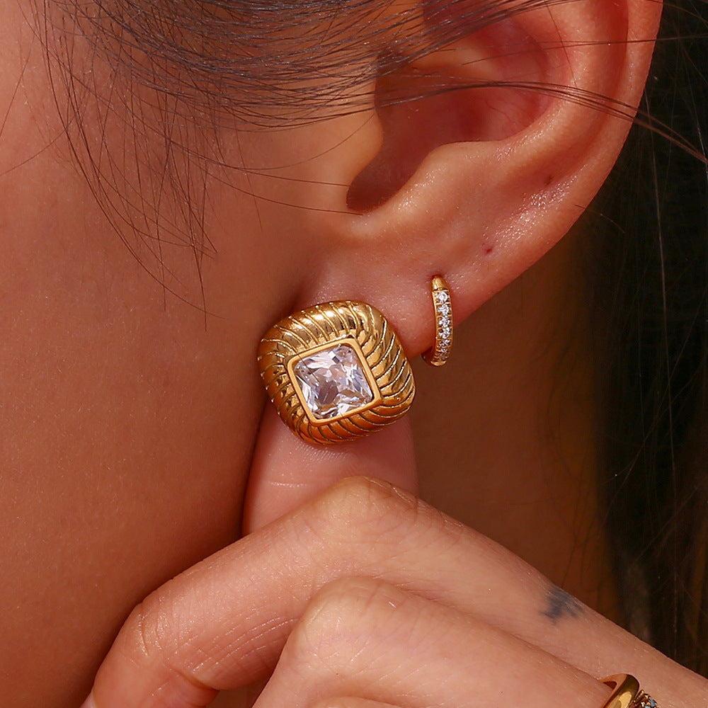 Pendientes de rombo geométricos de acero inoxidable de moda con baño de oro de 18 quilates e incrustaciones de circonitas para mujer