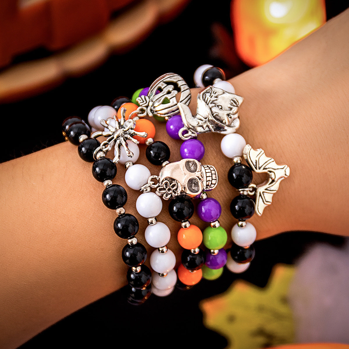 Halloween Pumpkin Bracelet with Bat and Skull Pendant Alloy Handmade Bracelet for Women and Men Vintage Artistic Style