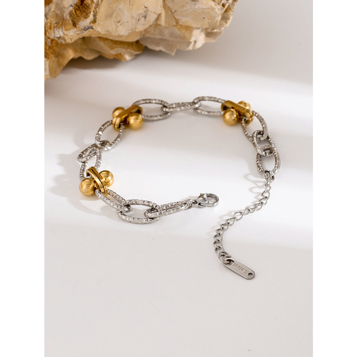 Fashionable Ins Style 18K Gold Plated Stainless Steel Asymmetrical Round Bead Bracelet for Women