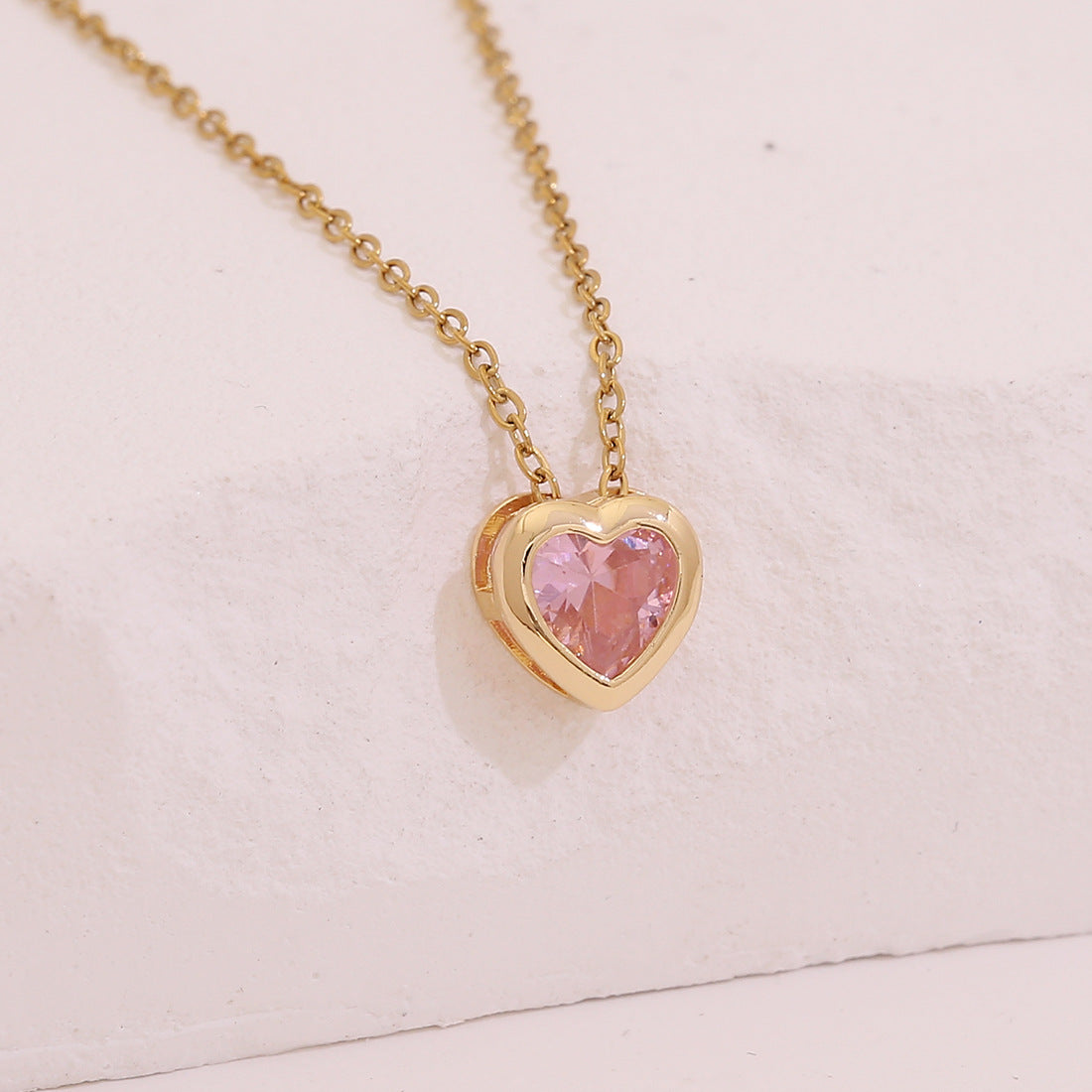 Fashionable Heart-Shaped Stainless Steel Pendant Necklace with Pink Zircon Inlay for Women