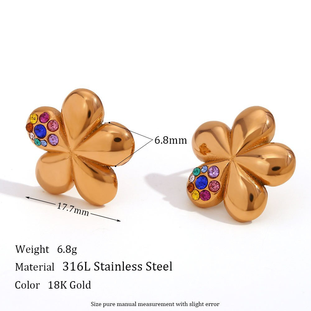 Orecchini da donna in acciaio inossidabile placcato oro 18 carati con design geometrico di ispirazione vintage e dettagli floreali micro-pavé