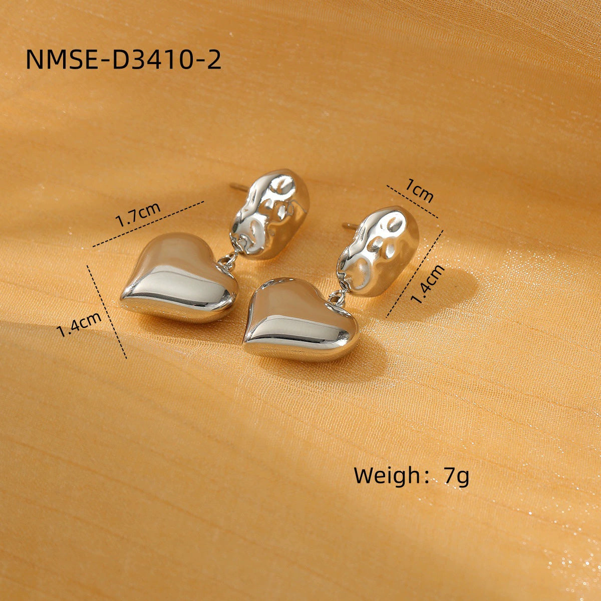 Orecchini a perno da donna in acciaio inossidabile a forma di cuore, minimalisti ed eleganti, con finitura placcata