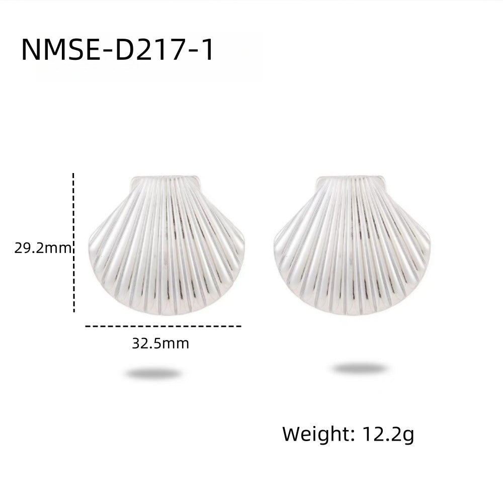 Conjunto de collar minimalista geométrico de acero inoxidable y titanio con colgante de perlas y conchas para mujer