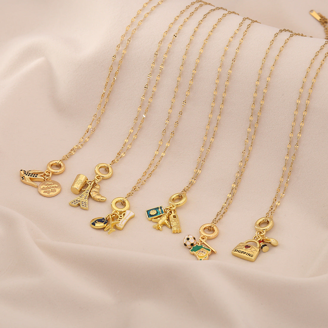 Collana con ciondolo aereo e mappamondo vintage in acciaio inossidabile con finitura smaltata