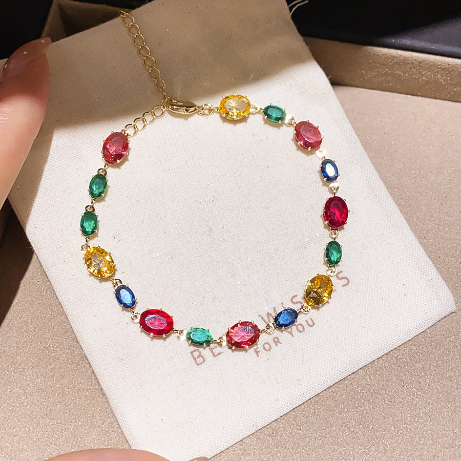 Luxury Elegant Oval Geometric Cubic Zirconia Inlaid Brass Bracelet for Women