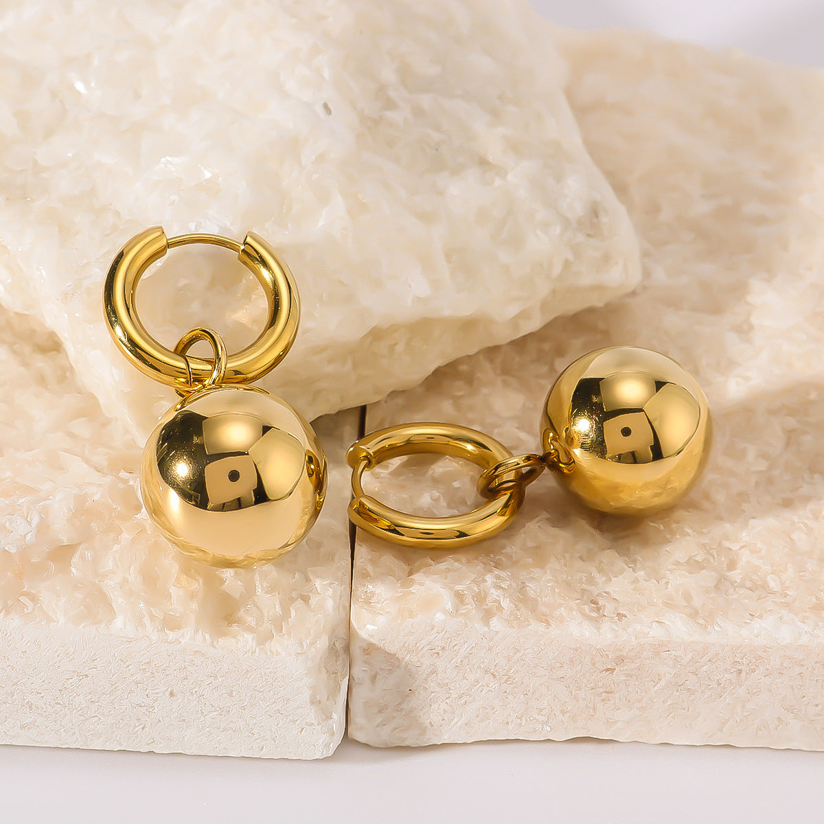 Minimalist Geometric Hoop Earrings in Stainless Steel with Mirror Finish and Detachable Dual-Use Design for Women