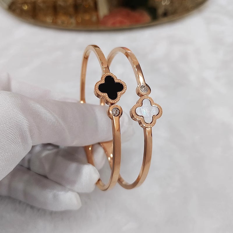 Minimalist Four-Leaf Clover Bracelet for Women in Titanium Steel with Plated Finish