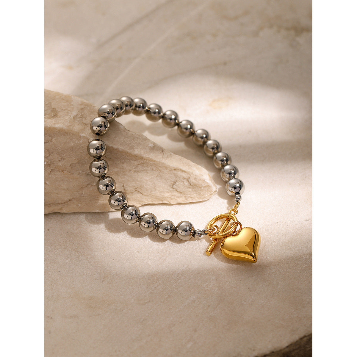 Minimalist 18K Gold Plated Stainless Steel Heart Pendant Beaded Bracelet Unisex