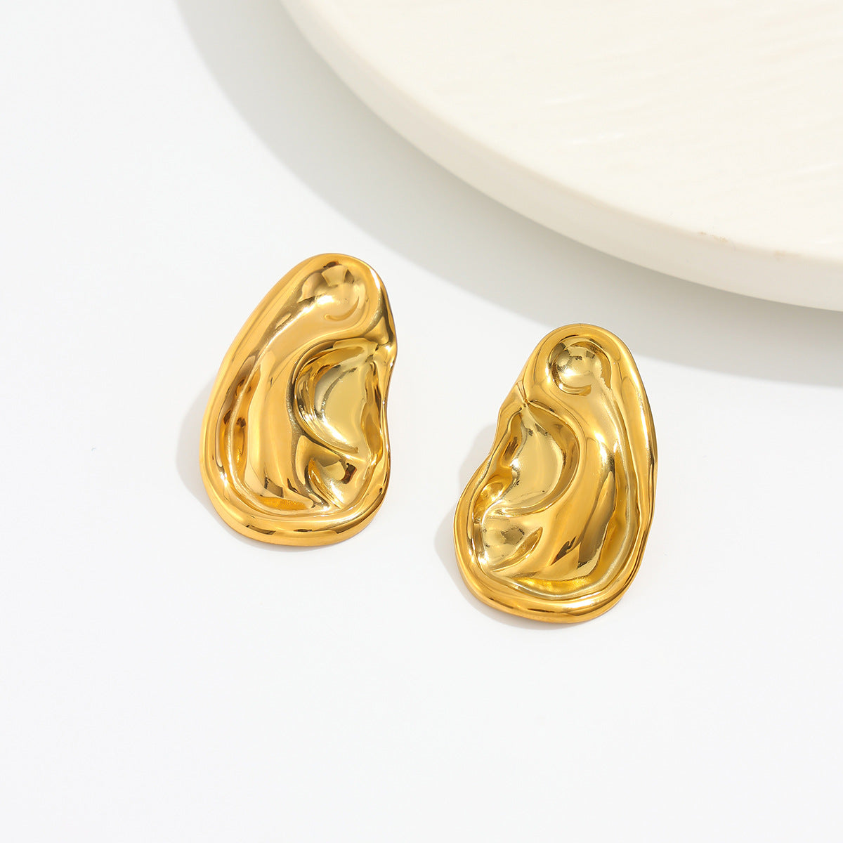 PVD 18K Gold Plated Stainless Steel Ear Shaped Stud Earrings for Women