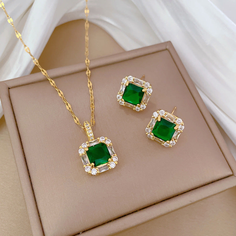 Luxury Fresh and Sweet Plated Brass Zircon Micro-Pave Earrings and Necklace Set