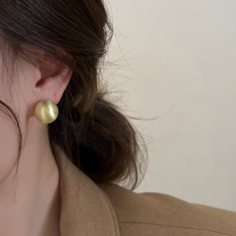 Pendientes Redondos Geométricos Minimalistas para Mujer con Postes de Plata 925 y Base de Cobre Chapado para un Lujo Elegante y Discreto de Uso Diario
