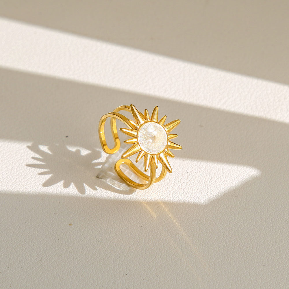 Anello di tendenza da donna in acciaio inossidabile geometrico placcato oro con perle e fiori stile Instagram
