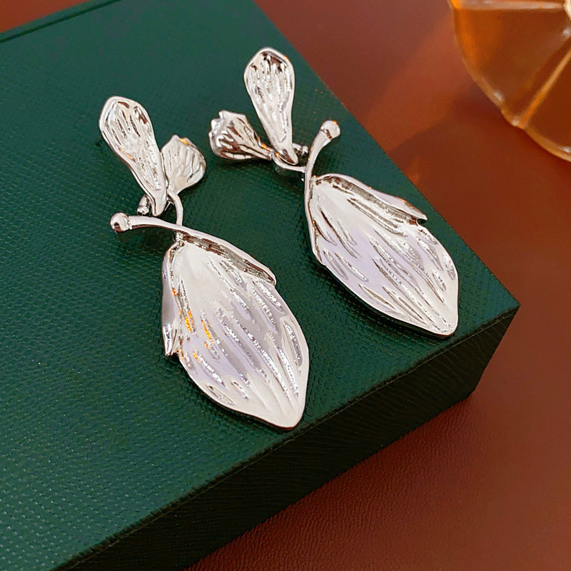 Orecchini a Nappa Geometrici Minimalisti in Metallo Placcato con Perni in Argento Sterling
