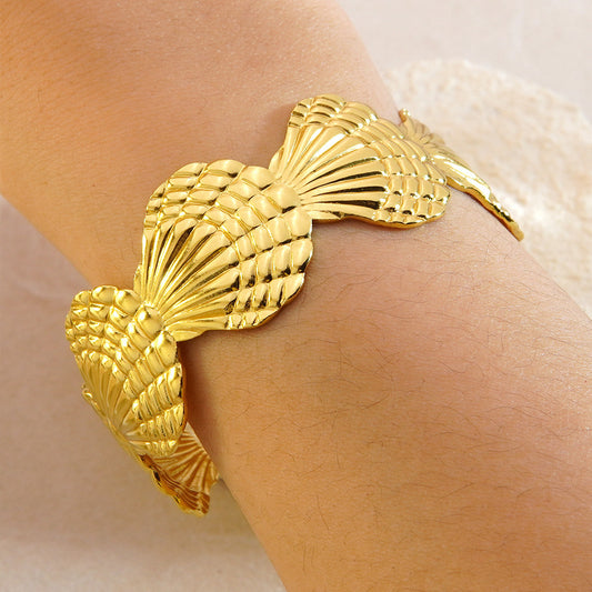 Elegante Bracciale Aperto a Polsino in Acciaio Inossidabile e Titanio a Guscio
