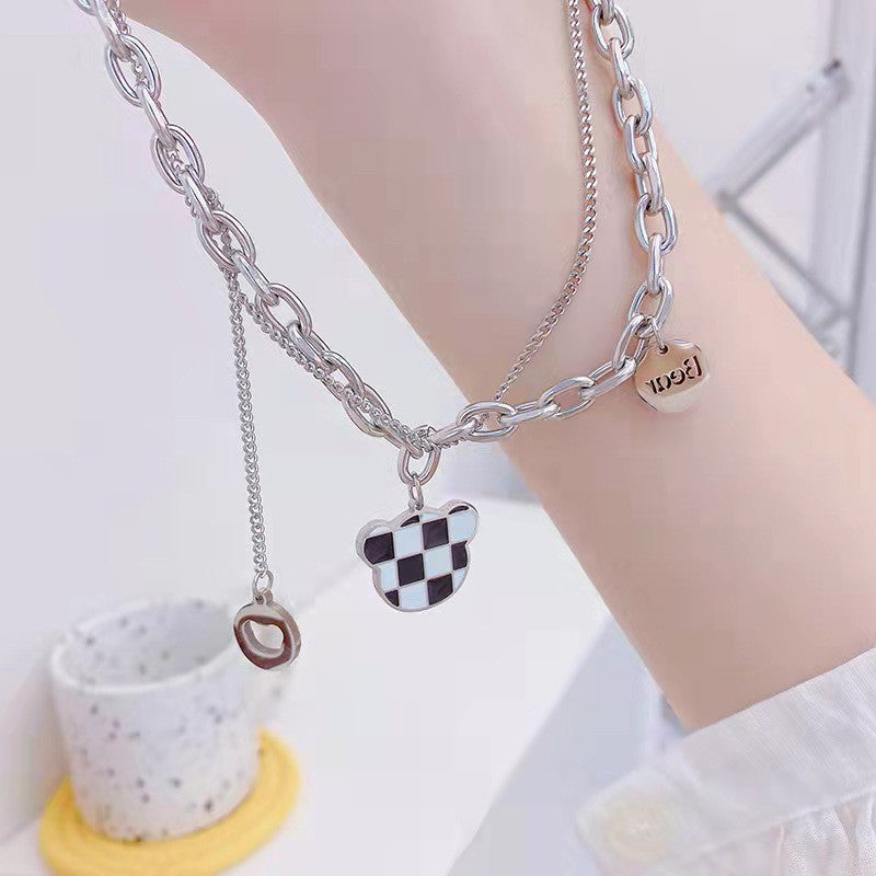 Collana minimalista a doppio strato in acciaio al titanio a quadri con orsetto per uomo e donna con finitura placcata