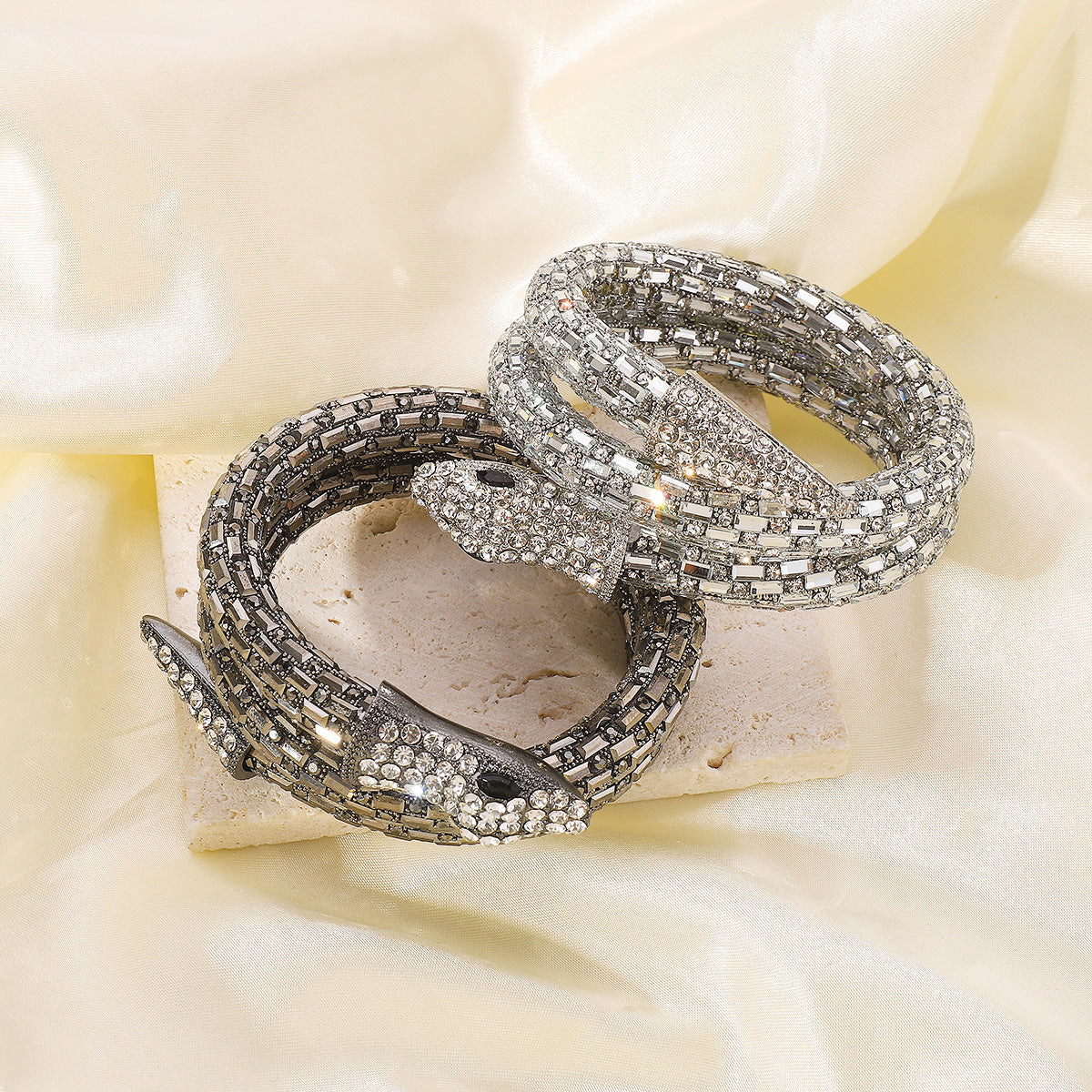 Edgy Snake-Shaped Alloy Bracelet with Rhinestone Inlay Plated in Premium Finish for Women
