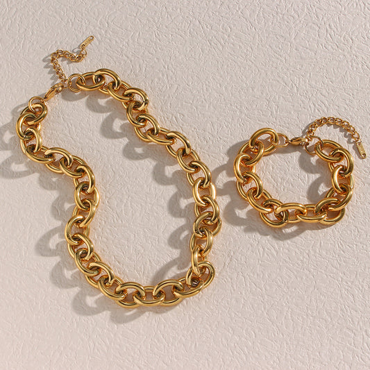 Collana a catena cubana placcata oro 18 carati in acciaio inossidabile con design geometrico alla moda da donna