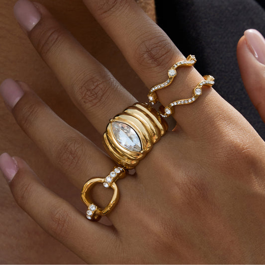Geometric Stainless Steel Plated Ring with Rhinestone Texture for Women Luxury Minimalist Hand Jewelry