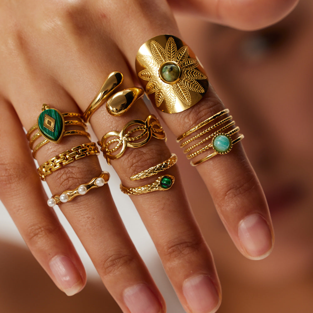 Anello minimalista geometrico in acciaio inossidabile con placcatura in oro 18 carati e malachite naturale per donna