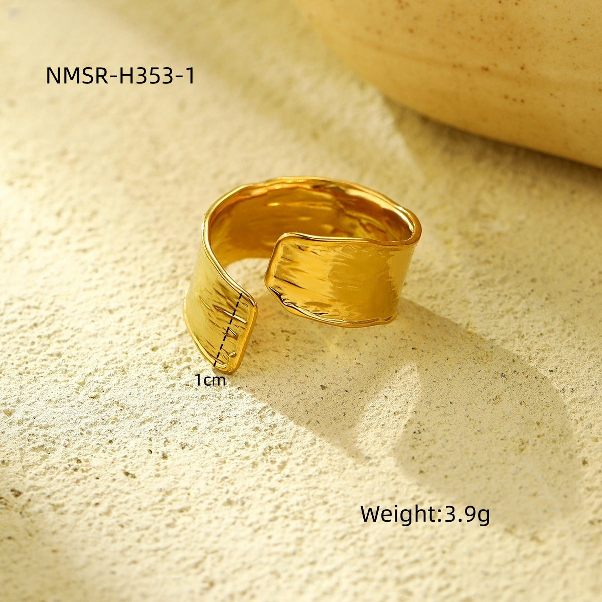 Anillo Ajustable Plisado Irregular Minimalista para Mujer en Acero Inoxidable con Acabado Chapado