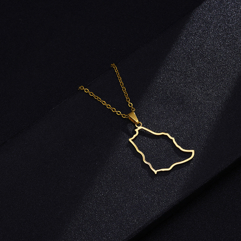 Collana con Pendente Geometrico Stile Etnico da Donna in Acciaio Inossidabile con Pendente in Acciaio al Titanio e Finitura Galvanica, Catena a O Leggera da Maglione
