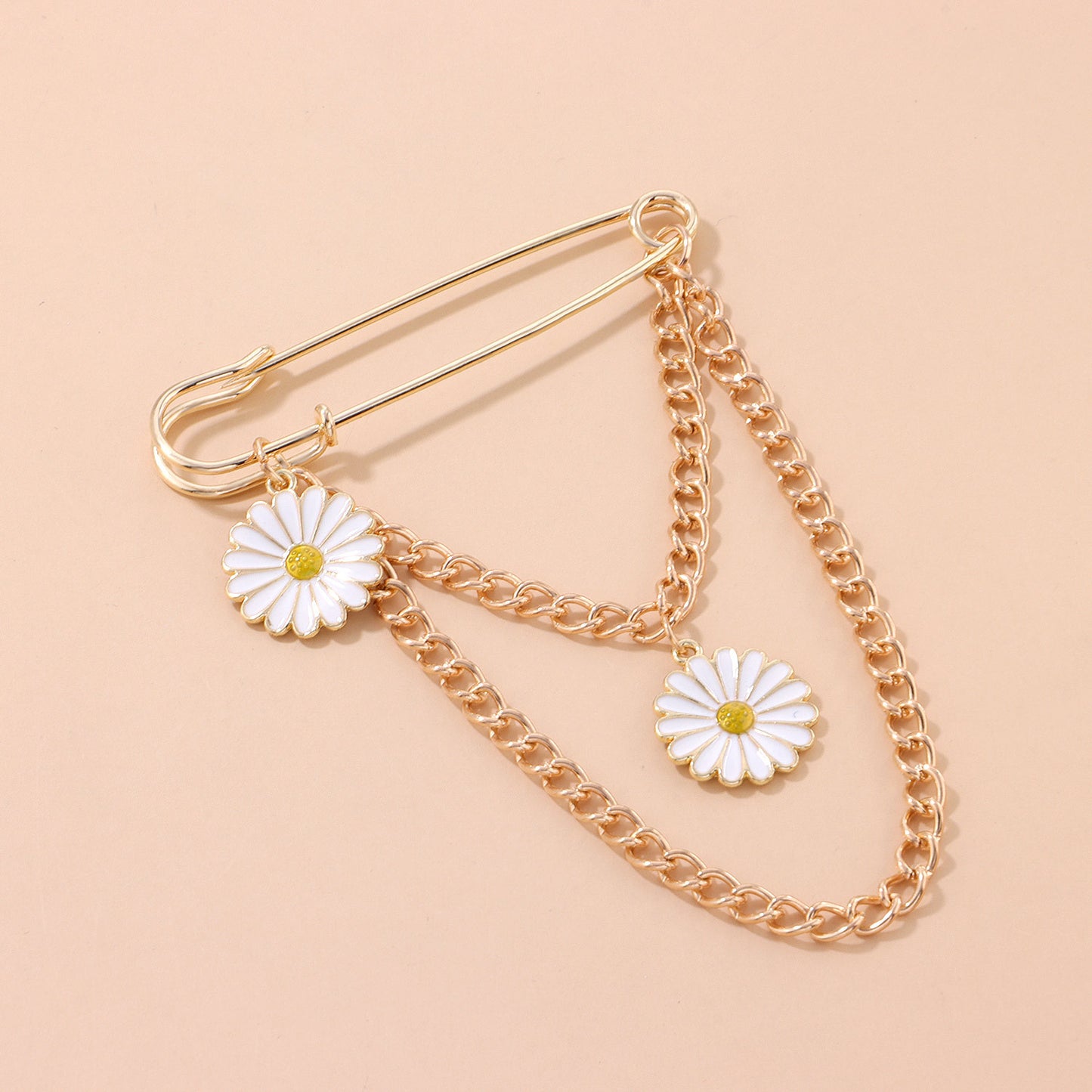 Minimalist Floral Daisy Chain Brooch for Men and Women - Alloy Plated Fashion Accessory, Unisex Design, Trendy Office Wear Jewelry