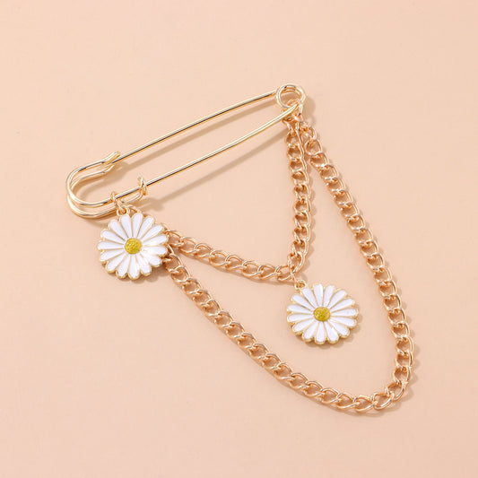 Broche Minimalista de Cadena de Margaritas para Hombres y Mujeres - Accesorio de Moda Bañado en Aleación, Diseño Unisex, Joyería Trendy para Oficina