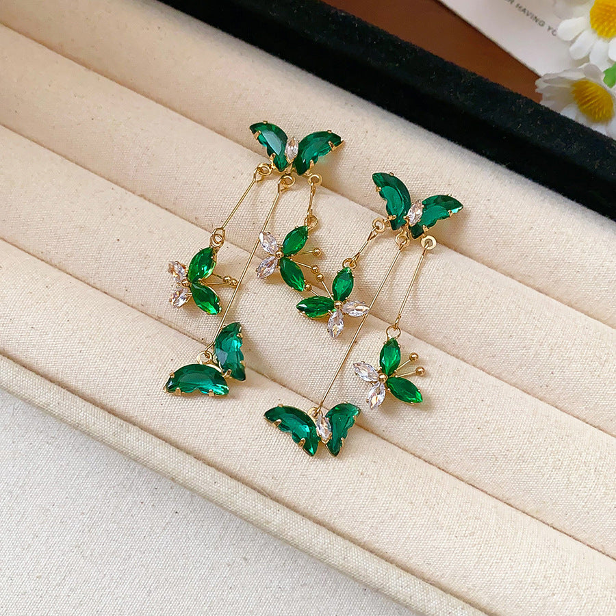 Orecchini pendenti eleganti a farfalla da donna in rame placcato con zirconi