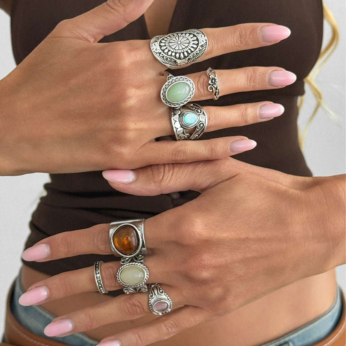 Vintage Hip-hop Geometric Oval Zinc Alloy Plated Gemstone Inlay Wide Ring Set for Women