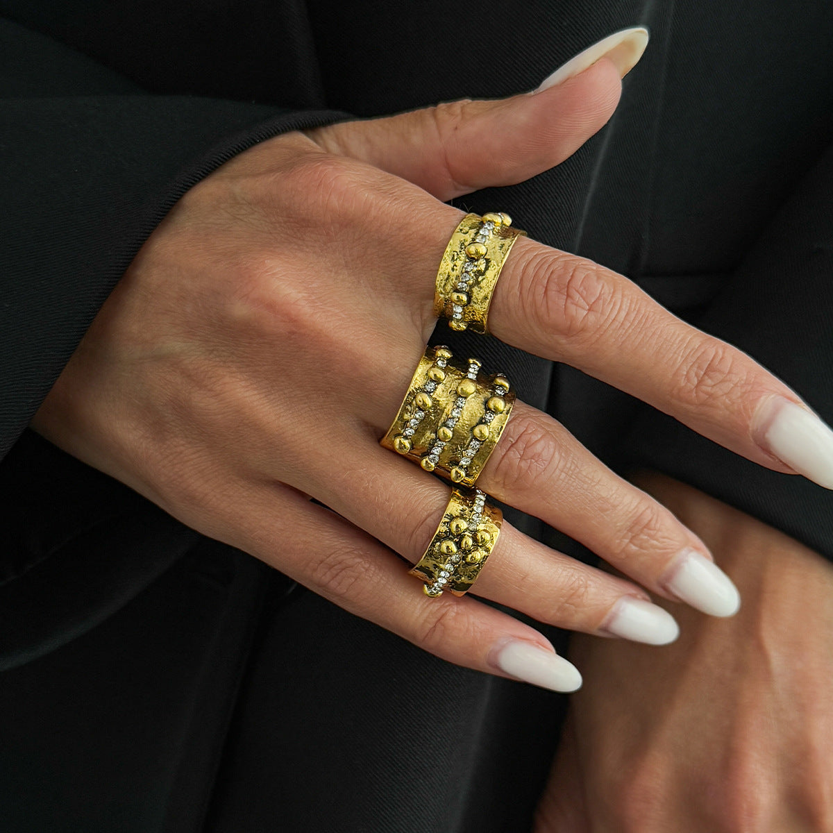 Punk Hip-hop Vintage Geometric Rhinestone Plated Zinc Alloy Ring for Women
