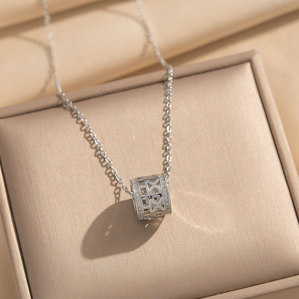 Collar Minimalista con Colgante de Ola y Geométrico para Mujer en Acero de Titanio con Chapado en Oro de 18K, Cadena Hipoalergénica para Clavícula con Motivos de Corazón y Lazo